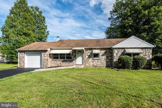 805 W Orvilla Rd, Hatfield, PA 19440
