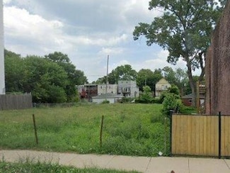 6829 S State St, Chicago, IL 60637