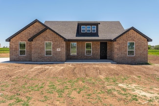 30 Country Club Dr, Farwell, TX 79325