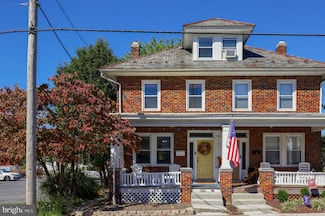 420 N State St, Ephrata, PA 17522
