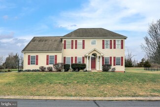 15 Skyline Ct Unit 2, Gettysburg, PA 17325