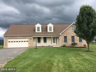 880 Tollgate Ridge Rd, Mercersburg, PA 17236