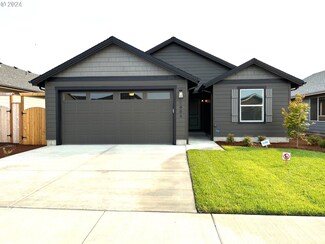 1654 SE Salmonberry Ave Unit 30, Dallas, OR 97338