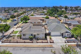 11905 Freeman Ave, Hawthorne, CA 90250