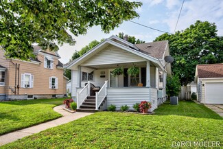 3884 30th St SW, Grandville, MI 49418