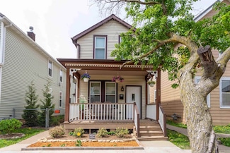 1669 Washington St, Dubuque, IA 52001