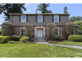 5707 SW Menefee Dr, Portland, OR 97239