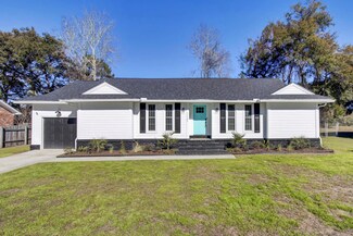1122 Rosemead Rd, Mount Pleasant, SC 29464