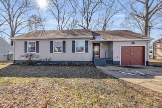 25 Woodard Cir, Chattanooga, TN 37412
