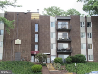 75 S Reynolds St Unit 312, Alexandria, VA 22304