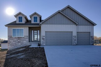 7716 S 180th Ave, Omaha, NE 68136