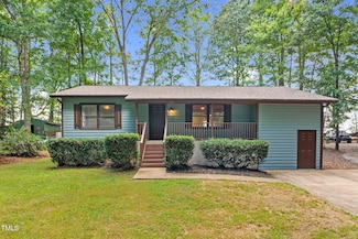 424 Shawnee Dr, Louisburg, NC 27549