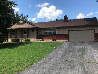 830 NE 46th Terrace, Kansas City, MO 64116