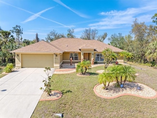 3273 Wentworth St, North Port, FL 34288