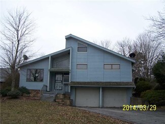 206 Village Ln, New Wilmington, PA 16142