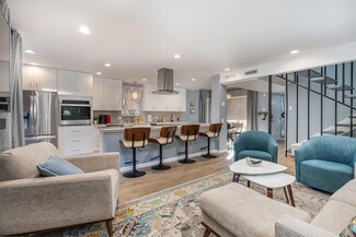 2216 Salem Dr, Carrollton, TX 75006