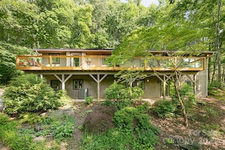 12 Beech Tree Ln, Asheville, NC 28804