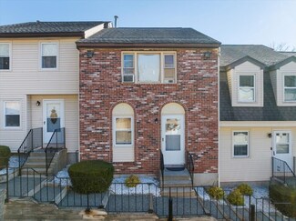 10 Skyview Terrace Unit 10, North Andover, MA 01845