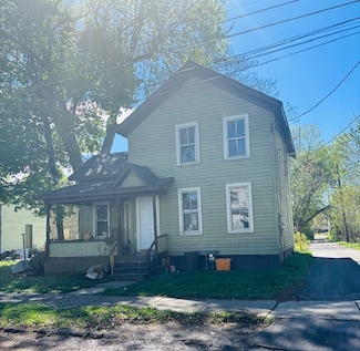 556 E 3rd St, Elmira, NY 14901