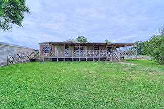 299 County Road 157, Wharton, TX 77488