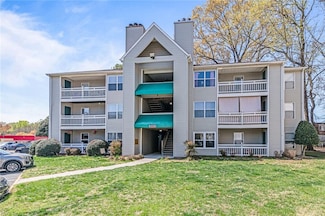 3955 Palomino Dr Unit 201, Newport News, VA 23602
