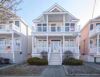 3123 West Ave Unit 2, Ocean City, NJ 08226
