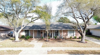 1042 Pyramid Dr, Corpus Christi, TX 78412