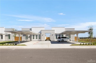 1016 Palm Dr, Alamo, TX 78516