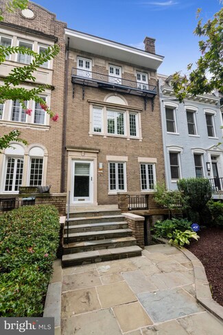 2331 Ashmead Place NW, Washington, DC 20009