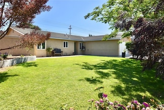 538 Primrose Ln, Santa Maria, CA 93455