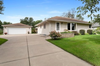 11748 Larch St NW, Coon Rapids, MN 55448