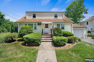 52 Olympia St, Clifton, NJ 07011