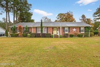 4913 Cypress Shores Dr, New Bern, NC 28562