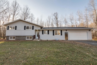 1300 River Ave E, Ladysmith, WI 54848