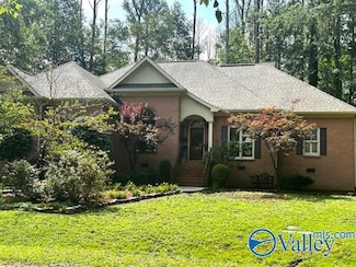 340 Creekwood Dr, Union Grove, AL 35175