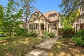 1861 James Ave, Saint Paul, MN 55105