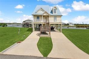 114 Deer Range Ln, Myrtle Grove, LA 70083