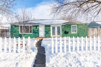 172 E St SE, Ephrata, WA 98823