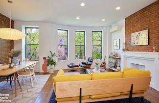 364 Union St Unit 2, Brooklyn, NY 11231