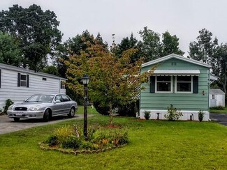 239 Ayer Rd Unit L-56, Littleton, MA 01460