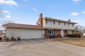 11116 Radisson Ct, Burnsville, MN 55337