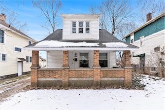 1012 Evergreen St SE, Grand Rapids, MI 49507