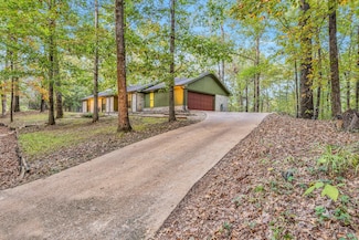 170 Saber Trail, Columbus, MS 39705