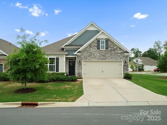 5058 Antebellum Dr, Iron Station, NC 28080