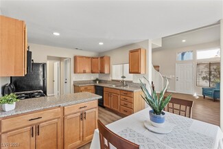 6925 Coral Rock Dr, Las Vegas, NV 89108
