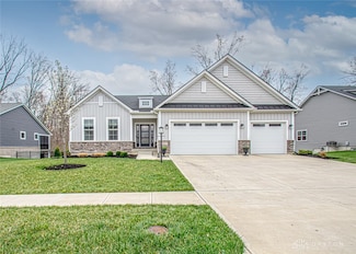 9957 Rothschild Ct, Sugarcreek Township, OH 45458