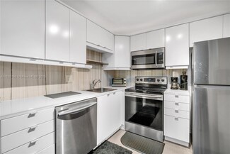 257 S Cypress Rd Unit 416, Pompano Beach, FL 33060