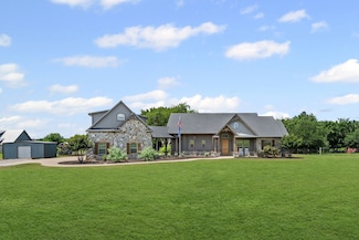 260 Peggy Ln, Gunter, TX 75058