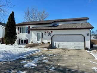404 19th St E, West Fargo, ND 58078