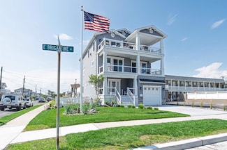 223 6th St N, Brigantine, NJ 08203